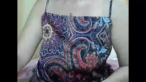 lavine1983 online show from October 8, 3:53 pm