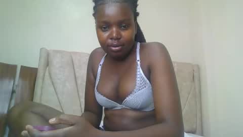 lavycaramel online show from November 17, 10:48 pm