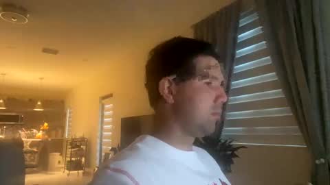 Snapshot of law_cambio chatting on December 5, 12:33 pm law_cambio online show from December 5, 12:33 pm