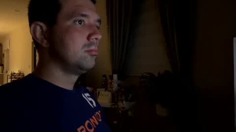 Snapshot of law_cambio chatting on January 1, 8:56 am law_cambio online show from January 1, 8:56 am