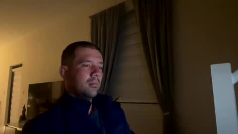 Snapshot of law_cambio chatting on March 7, 9:51 am law_cambio online show from March 7, 9:51 am