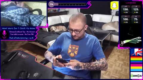 Leek online show from December 3, 6:39 pm