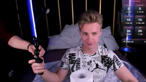 Snapshot of lawrence_miles chatting on October 18, 8:42 pm Lawrence online show from October 18, 8:42 pm