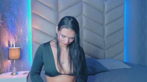 laya online show from October 10, 4:11 am