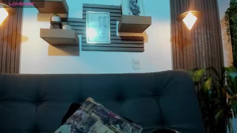 Layla online show from October 14, 12:11 am