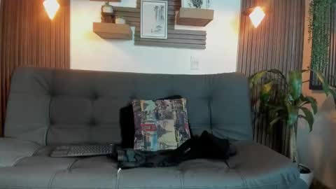 Layla online show from October 20, 10:21 pm