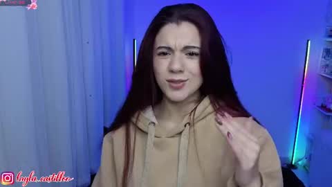 Snapshot of layla_castilloo chatting on June 11, 3:26 am Layla online show from June 11, 3:26 am