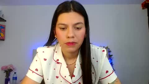 Lia and Rachel online show from May 26, 1:01 am