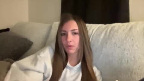 laylahlaylah1 online show from October 26, 10:58 pm