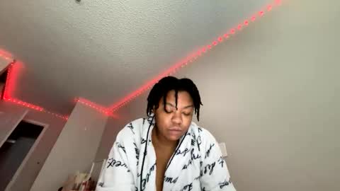 Snapshot of laylarose6 chatting on February 8, 5:05 pm Layla Ros online show from February 8, 5:05 pm