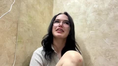 Snapshot of laylawintz chatting on March 26, 5:51 pm Luna online show from March 26, 5:51 pm