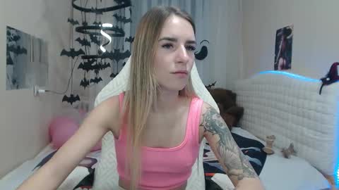 laymablast online show from October 31, 7:20 am