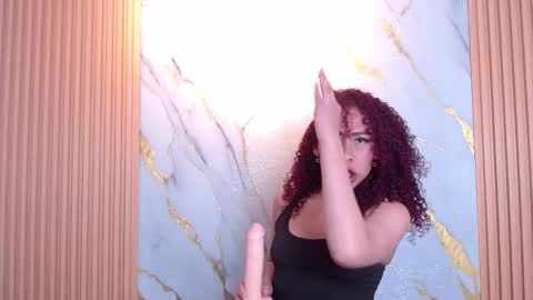 layra collins online show from October 30, 4:25 am