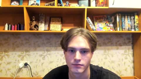 Snapshot of lazaret1k chatting on December 5, 7:28 pm Vladi online show from December 5, 7:28 pm