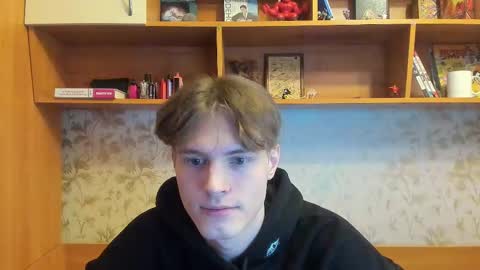 Snapshot of lazaret1k chatting on March 3, 10:06 am Vladi online show from March 3, 10:06 am