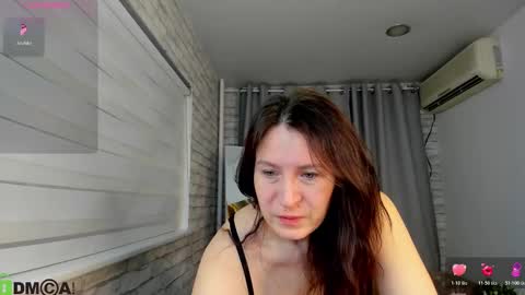 Lea online show from December 5, 1:14 am