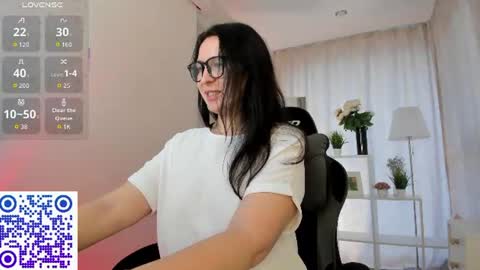 Lea online show from June 23, 1:14 am