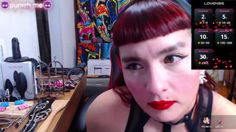 leah online show from February 6, 2:44 am