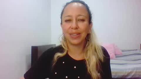 leah_susman online show from November 10, 12:59 pm