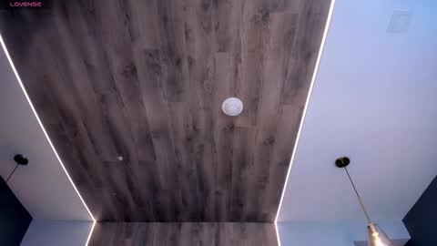 leahlombardi_ online show from October 12, 3:27 am