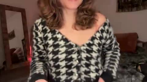 Leah Sparkles online show from December 18, 2:50 am