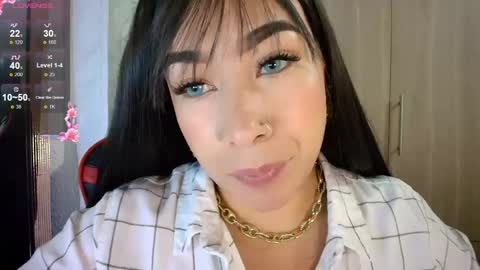 leah online show from May 15, 11:56 pm