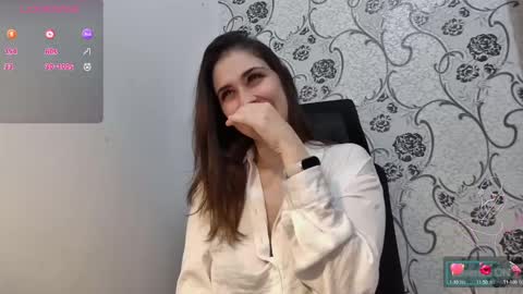 Snapshot of leahwoods chatting on February 4, 1:16 pm leahwoods online show from February 4, 1:16 pm