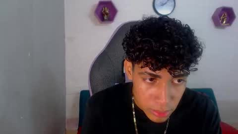 leam_1 online show from November 21, 9:13 pm