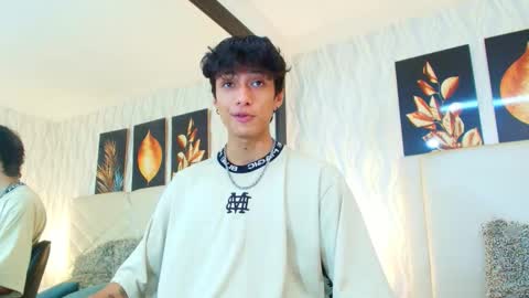 Lean online show from November 19, 10:54 pm