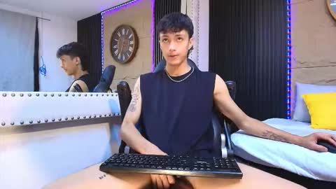 Lean online show from March 19, 3:27 pm