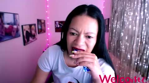 Leandra online show from January 16, 3:56 pm