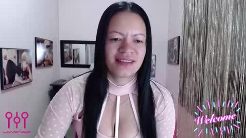 Leandra online show from October 5, 2:04 pm