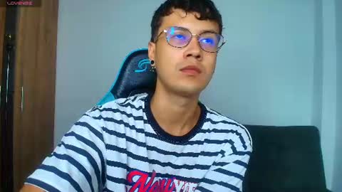 Snapshot of leaneseb chatting on July 2, 6:36 pm leaneseb online show from July 2, 6:36 pm