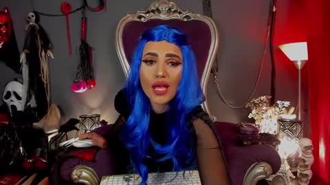 Snapshot of leanoir chatting on January 15, 1:43 am LeaNoir online show from January 15, 1:43 am