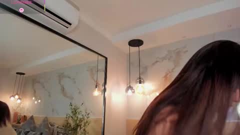 Snapshot of leathompson1 chatting on November 11, 11:16 pm online show from November 11, 11:16 pm