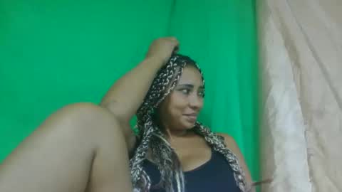 Snapshot of leatiana chatting on February 15, 11:23 pm leatiana online show from February 15, 11:23 pm