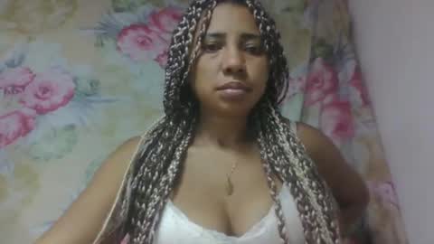 Snapshot of leatiana chatting on February 27, 11:49 pm leatiana online show from February 27, 11:49 pm