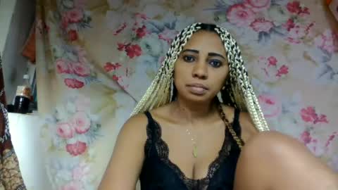 leatianaa online show from June 19, 9:24 am