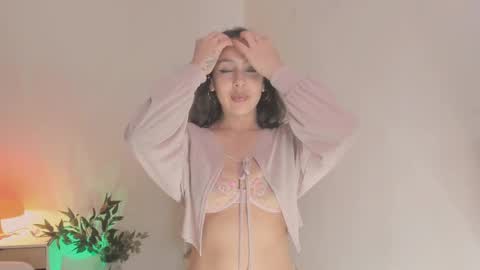 Snapshot of lebelledani chatting on November 12, 4:24 am Dani online show from November 12, 4:24 am