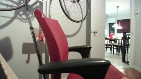 LeDoc  online show from October 9, 2:20 am