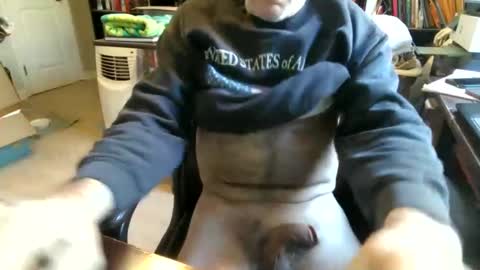 Snapshot of lee666wilson chatting on January 9, 3:12 pm Lee Wilson online show from January 9, 3:12 pm