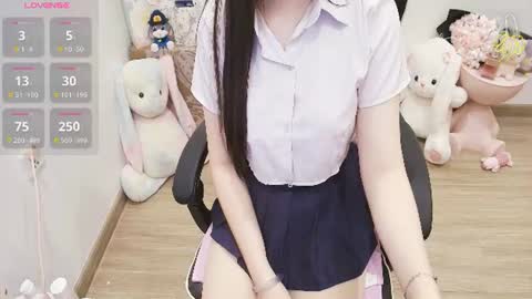 Snapshot of lee_cute18 chatting on July 9, 12:04 am Lee online show from July 9, 12:04 am