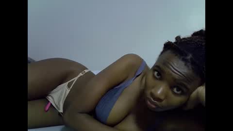 lee baby online show from May 30, 2:41 am