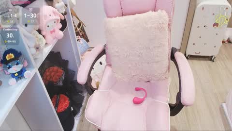 Lee online show from April 5, 2:25 pm