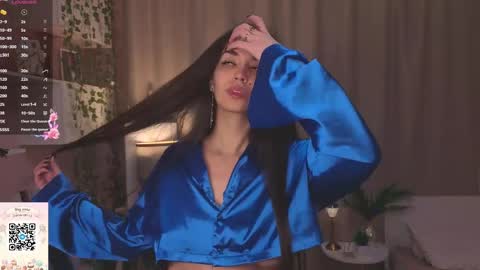 Jasmine online show from April 8, 7:25 pm