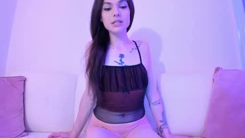 Leefoxx online show from May 20, 5:57 am