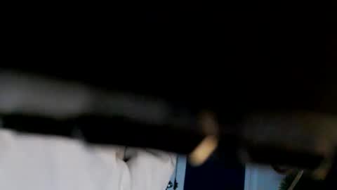 Snapshot of leeguy_hugedick chatting on February 6, 8:29 am Ebony DeafGuy online show from February 6, 8:29 am