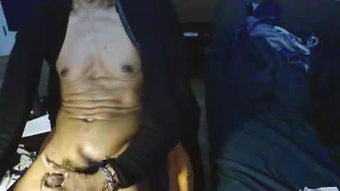 Snapshot of leeguy_hugedick chatting on March 2, 9:38 am Ebony DeafGuy online show from March 2, 9:38 am