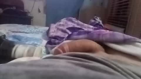 Snapshot of leemen33 chatting on February 7, 8:40 am Michael online show from February 7, 8:40 am