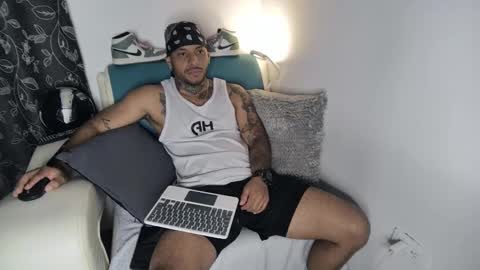 leenar_key online show from December 13, 3:05 am